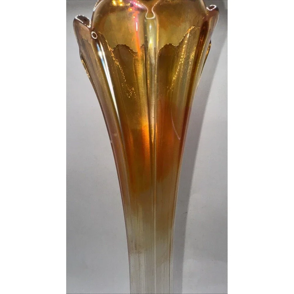 Imperial Glass swung carnival